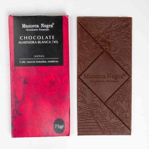 Barra Mazorca Negra Chocolate Almendra Blanca al 74% Cacao 75 g
