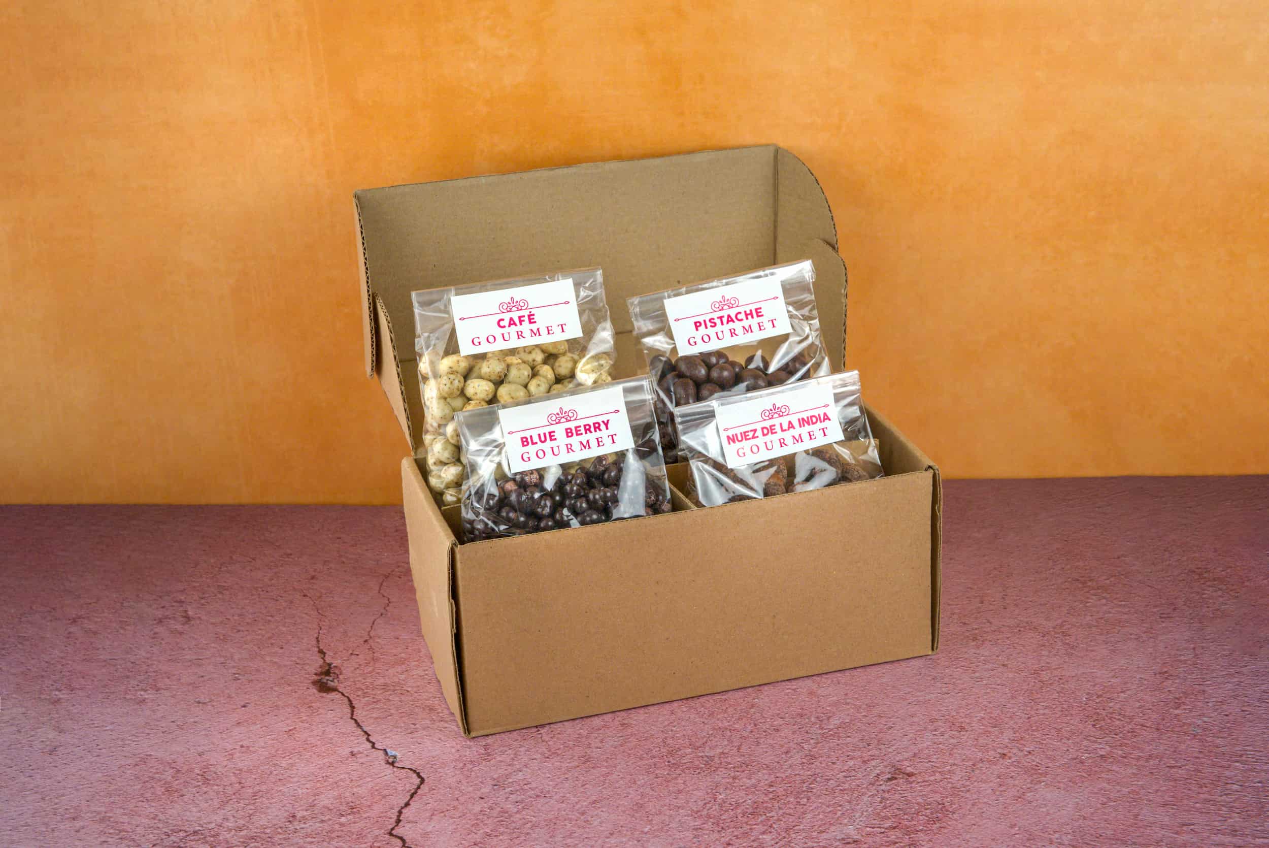 Caja "Chocol" 4 Frutos Secos Cubiertos con Chocolate 200 g/800 g - Imagen 2