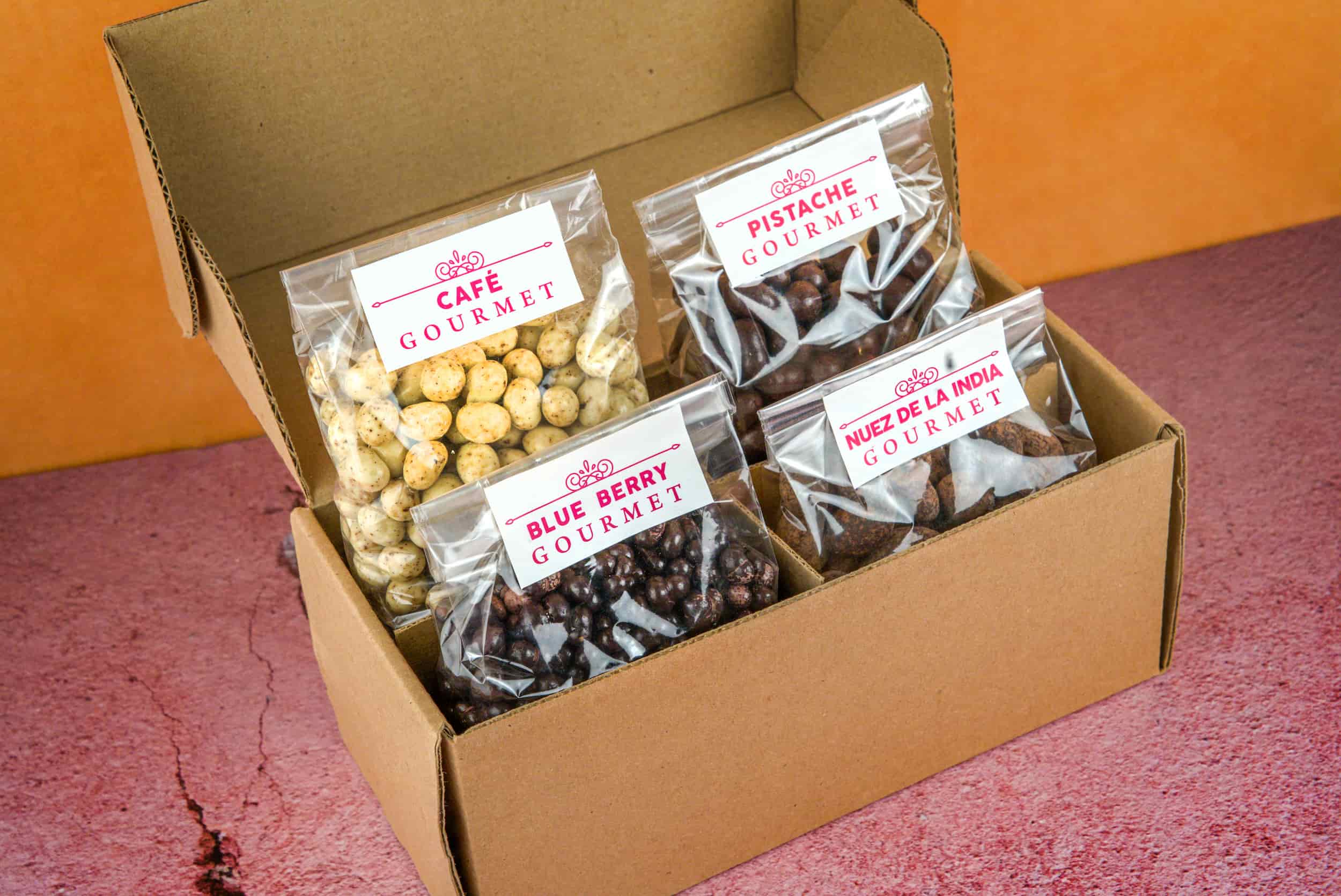 Caja "Chocol" 4 Frutos Secos Cubiertos con Chocolate 200 g/800 g - Imagen 3