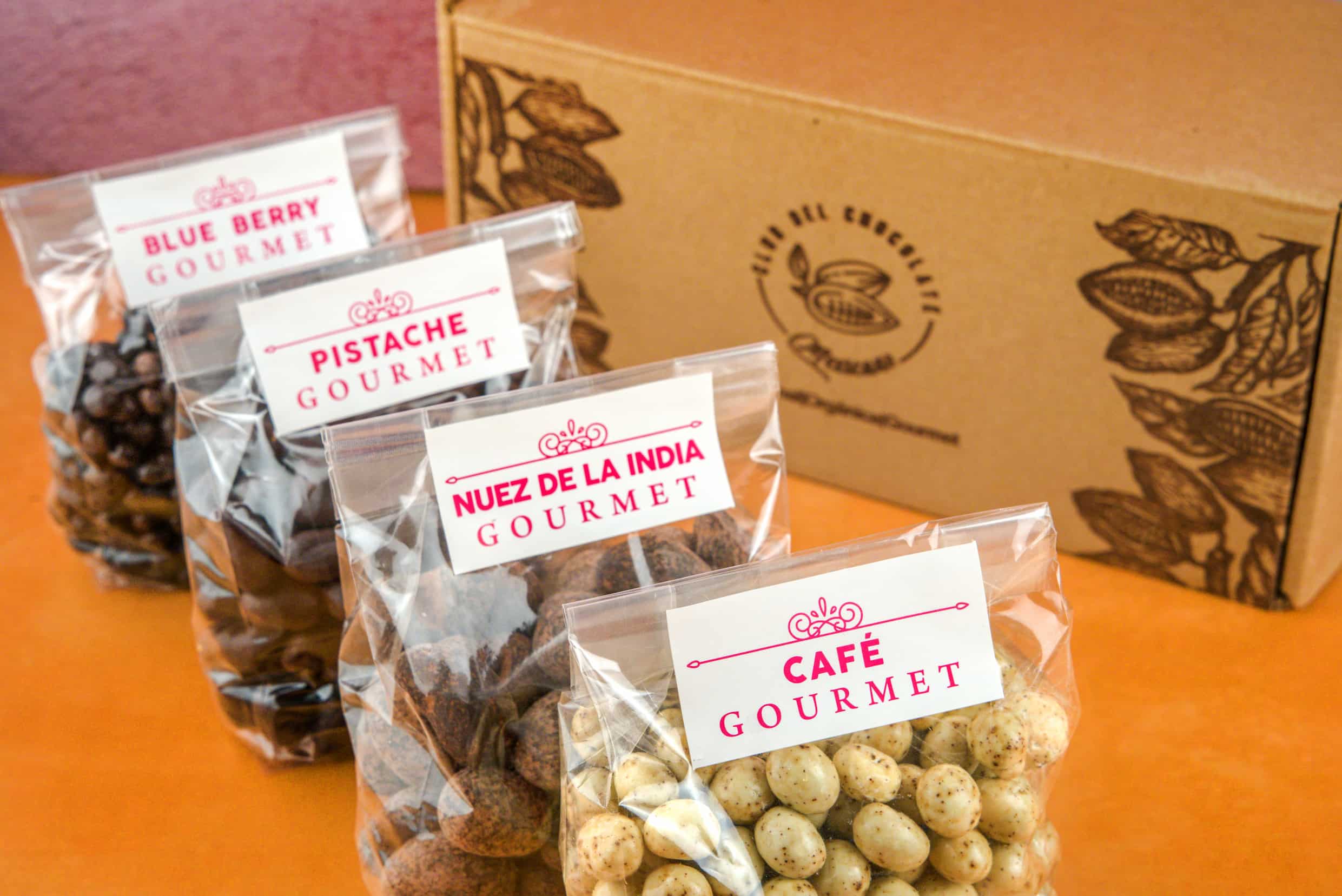 Caja "Chocol" 4 Frutos Secos Cubiertos con Chocolate 200 g/800 g - Imagen 4